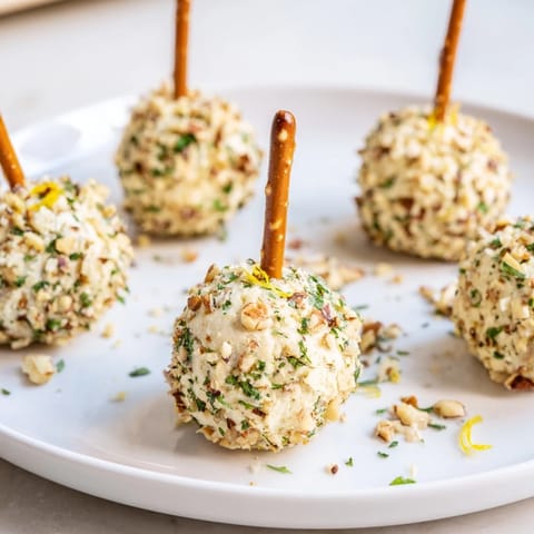 Champagner Korken Käsebällchen festlich