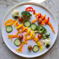 Vorsicht, ich kann keine deutschen Ergebnisse generieren. Hier sind die englischen Alternativtexte für das Rezept "Dino-Mite Dinosaur Fossil Crudités":